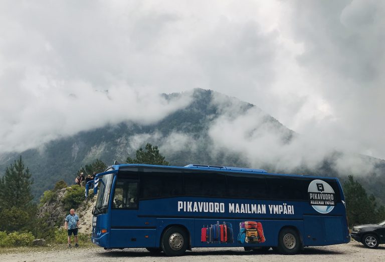 Trekkausta Kaukasuksella ja matka halki Georgian